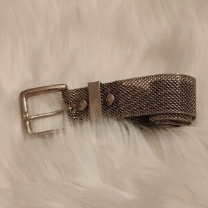 Vintage Silver Mesh Belt with Woven Texture and Metal Buckle
